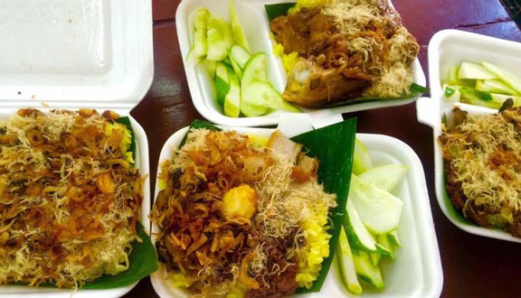 Xôi Sườn Chiên Mắm