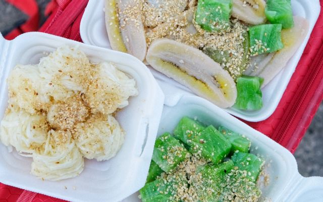 Bánh Nước Cốt Dừa - Chợ Bà Chiểu