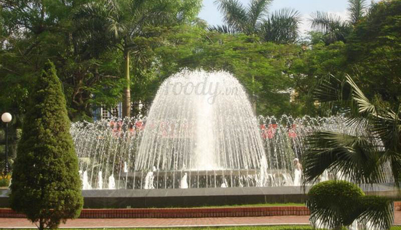 Vườn Hoa Lê Chân - Quang Trung