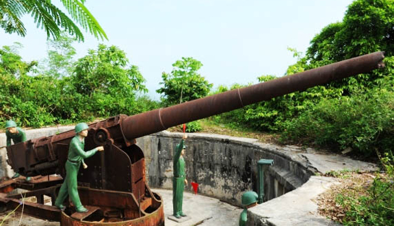 Pháo Đài Thần Công