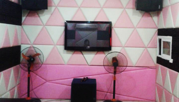 Thanh Bình Karaoke