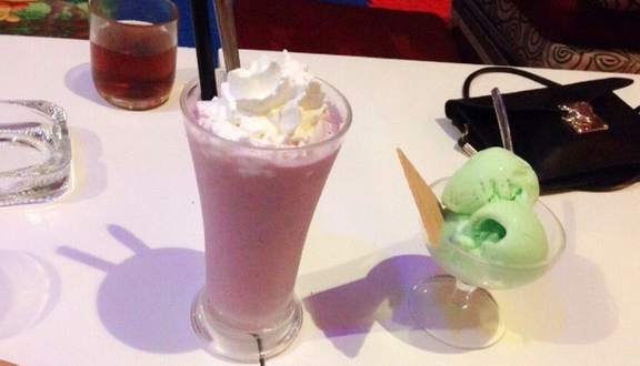 Maxims Karaoke Cafe - Nguyễn Hữu Cầu