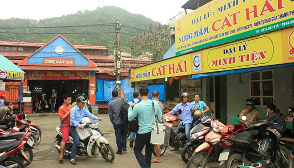 Chợ Cát Bà