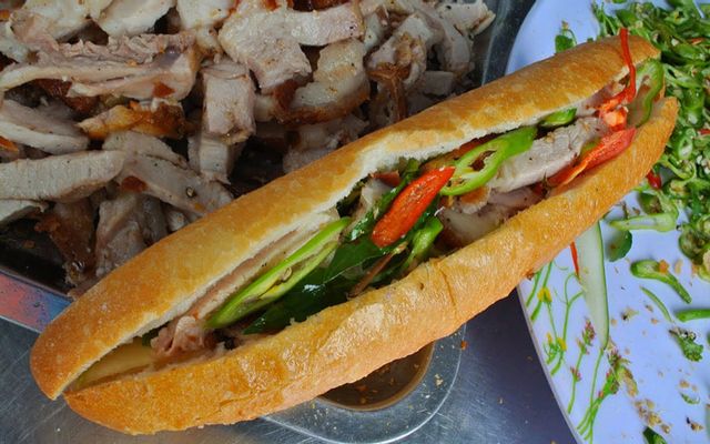 Bánh Mì Yến Đà Nẵng