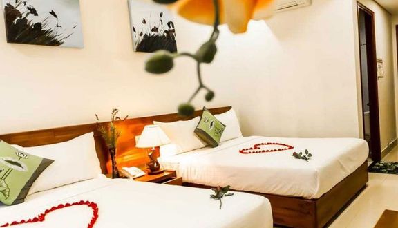 Suite De Ville Hotel