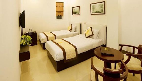 Nhật Linh Hotel