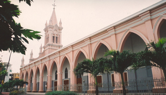 Nhà Thờ Cathedral