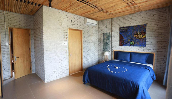 Denim House