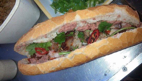 Bánh Mì Thùy Dương - Bình Tiên