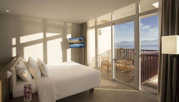 Centara Sandy Beach Resort Danang