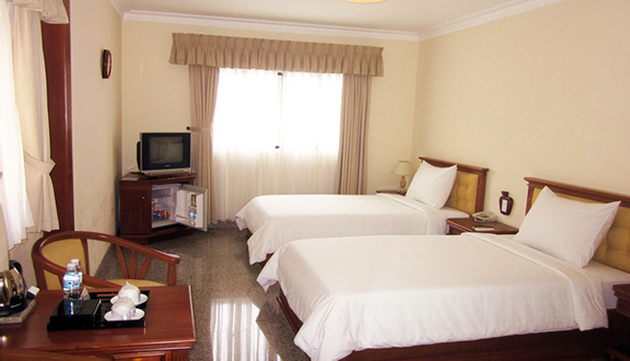 Apple Hotel - Vũ Quỳnh