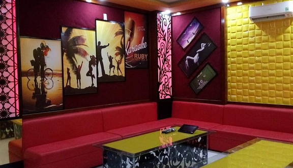 Ruby Karaoke & Coffee Acoustic