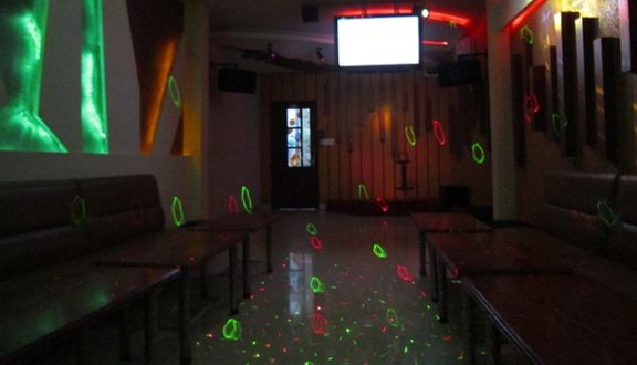 Phượng Hồng Karaoke