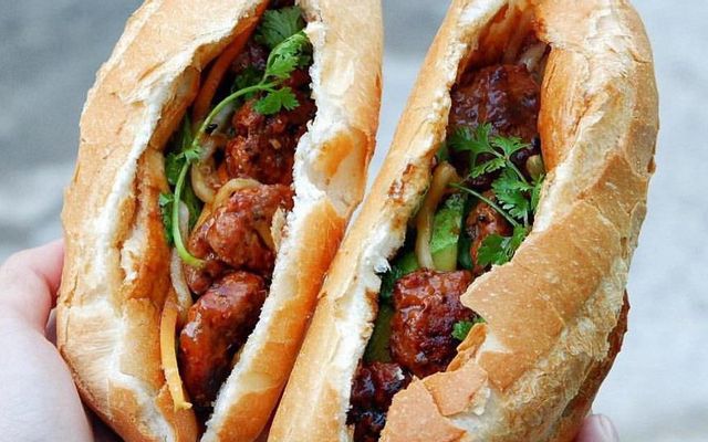 Bánh Mì Thịt Nướng Cố Đô