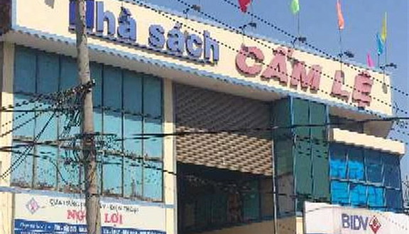 Nhà Sách Cẩm Lệ - Ông Ích Đường
