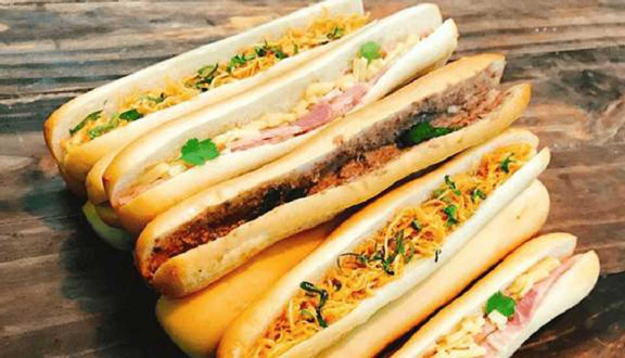 Bánh Mì Que Đà Nẵng - Nguyễn Du