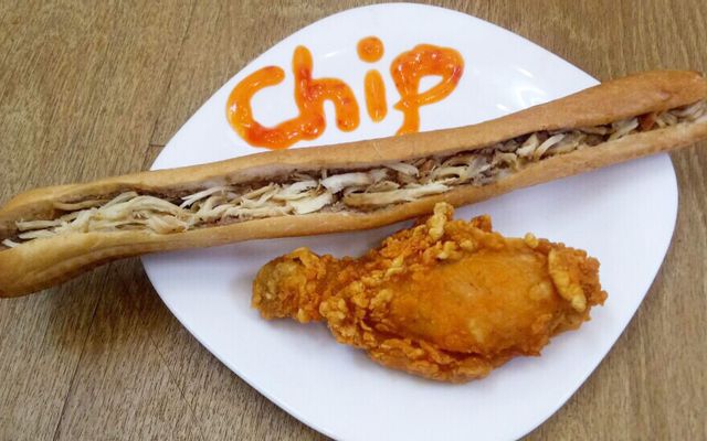 Bánh Mì Que Chip - Hòa Hảo