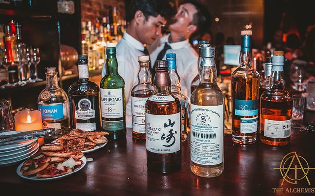 The Alchemist - Cocktail Bar
