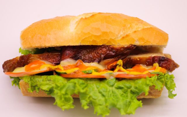 Bánh Mì Heo Quay