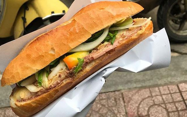 Bánh mì thịt