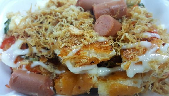 Bánh Mì Nướng Muối Ớt Cô Năm