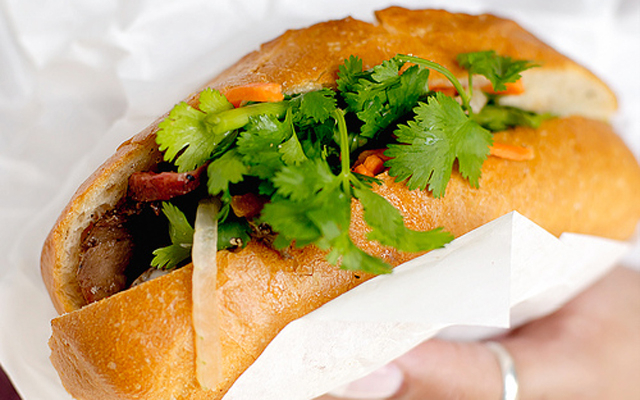Bánh Mì Hoàng Thanh 