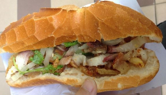 Bánh Mì Heo Quay 129