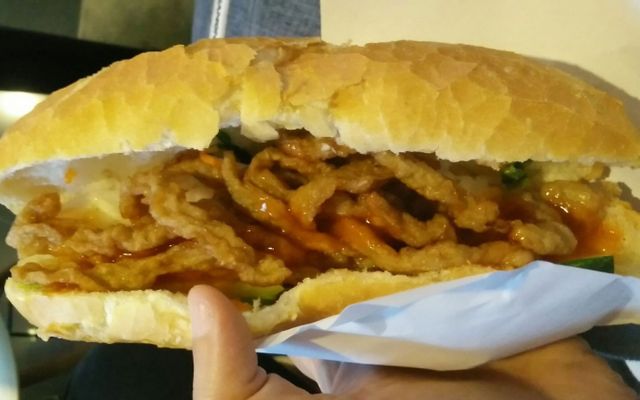 Bánh mì chả bò