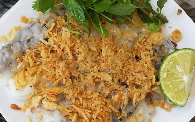 Thanh Vân - Bánh Cuốn Gia Truyền - Quán Thánh