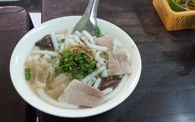 Bánh lọt chả cá