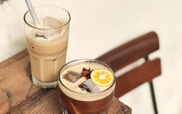 Là Việt Coffee - Láng Hạ
