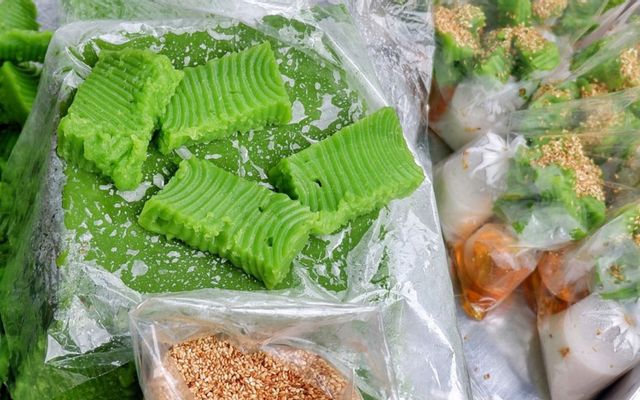 Bánh Đúc Ngọt - Nguyễn Đình Chiểu