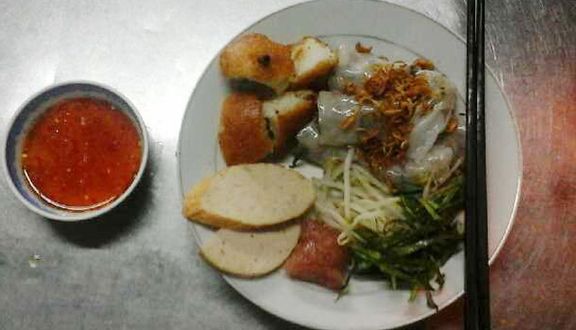 Bánh Cuốn Bà Năm