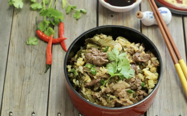 Cơm rang cải bò