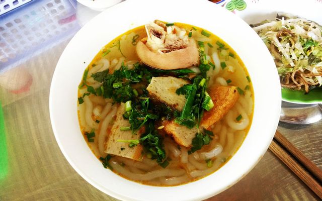 Bánh canh Tây Ninh có giò