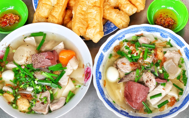 Hủ tiếu tô xương