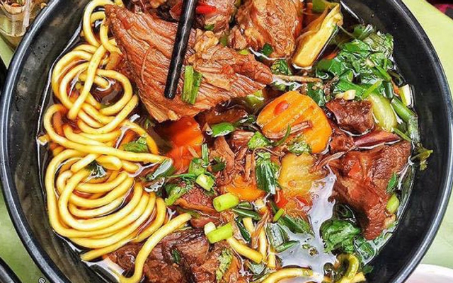 Cơm Xá Xíu Sườn Trà