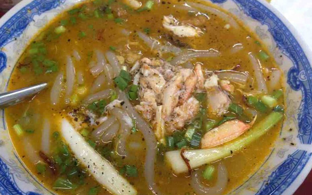 Gỏi tôm thịt