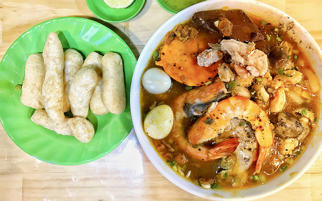 Bánh Canh Cua 320 - 109 Nguyễn Biểu