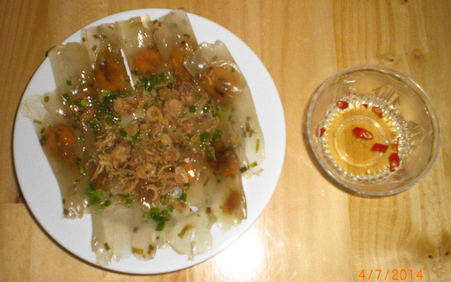 Bánh bột lọc gói lá (chưa hấp) 1chục