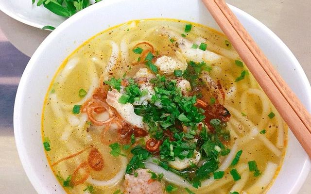 Bánh Canh Bột Gạo - Nguyễn Văn Quá