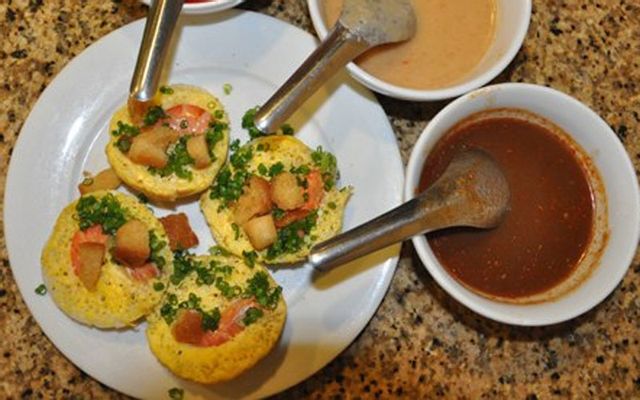 Bánh căn tôm