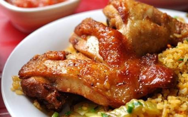 6 Cơm Trắng Gà Xào Nấm + Cơm Rang Trứng Chiên+ 4 Coca - Cola