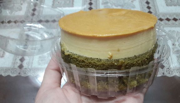 Bánh Bông Lan Trứng Muối - Đường Số 8
