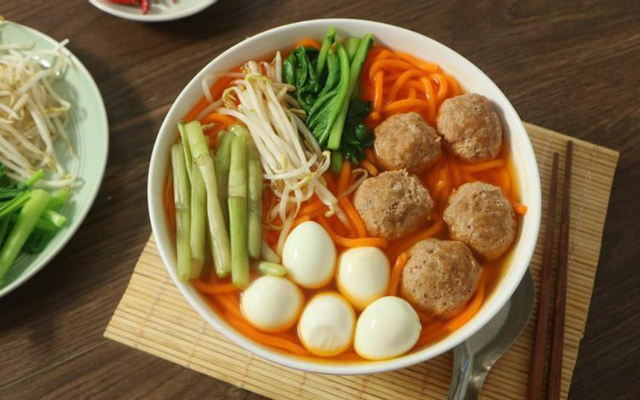 Bún đỏ bát đặc biệt