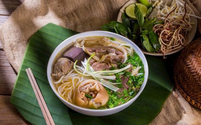 Bánh bột lọc 10c