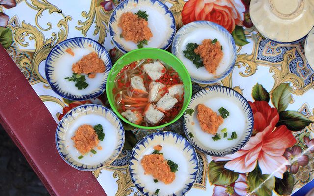 Bánh bột lọc tôm
