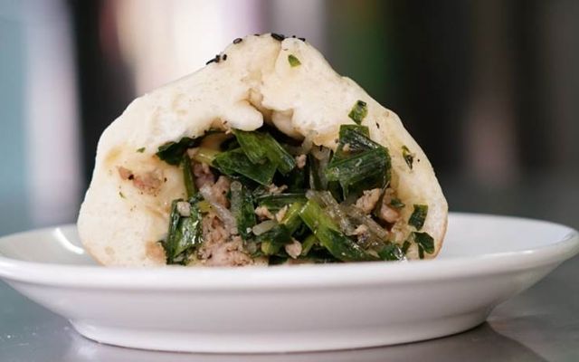 Bánh Bao Chiên Nước - Nguyễn Hồng Đào