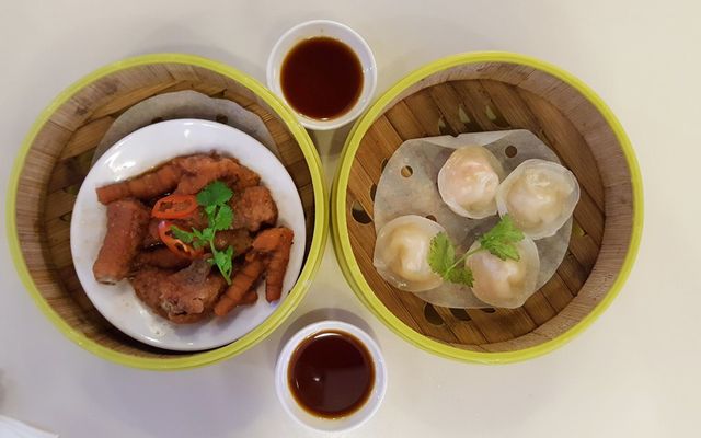 Chân gà tàu xì