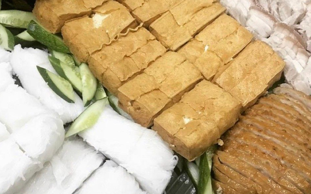Bún đậu chả cốm